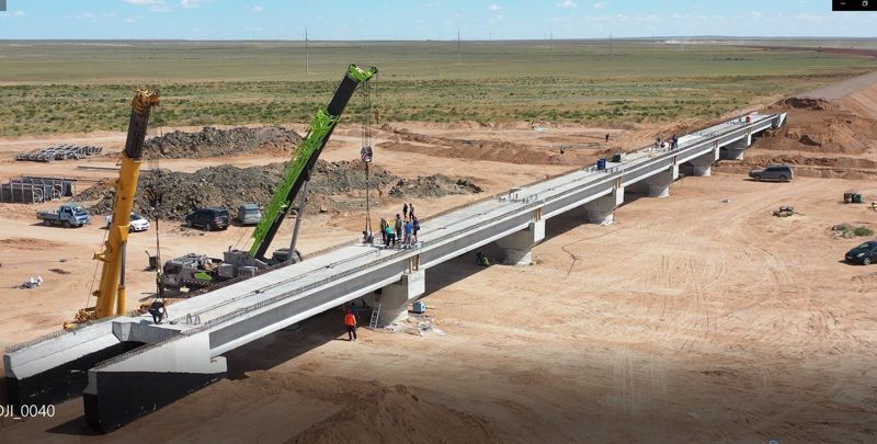 “ТАВАНТОЛГОЙ-ЗҮҮНБАЯН” ЧИГЛЭЛИЙН ТӨМӨР ЗАМЫН ГҮҮРИЙН АЖЛЫГ ДОТООДЫН КОМПАНИУД АМЖИЛТТАЙ ГҮЙЦЭТГЭЖ БАЙНА