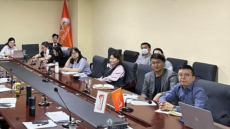 ХУДАЛДАН АВАХ АЖИЛЛАГААНЫ СУУРЬ МЭДЛЭГ ОЛГОХ СУРГАЛТАД ХАМРАГДЛАА