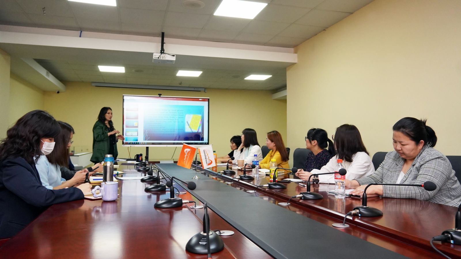 АЛБАН ХЭРЭГ ХӨТЛӨЛТИЙН СУРГАЛТ ЯВУУЛАВ