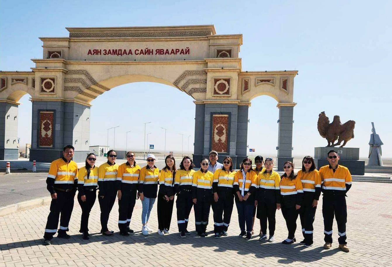 ӨМНӨГОВЬ АЙМГИЙН ПОЛИТЕХНИКИЙН КОЛЛЕЖИЙН ХАМТ ОЛОН ТАВАНТОЛГОЙ-ГАШУУНСУХАЙТ ЧИГЛЭЛИЙН ТӨМӨР ЗАМЫН БҮТЭЭН БАЙГУУЛАЛТТАЙ ТАНИЛЦЛАА