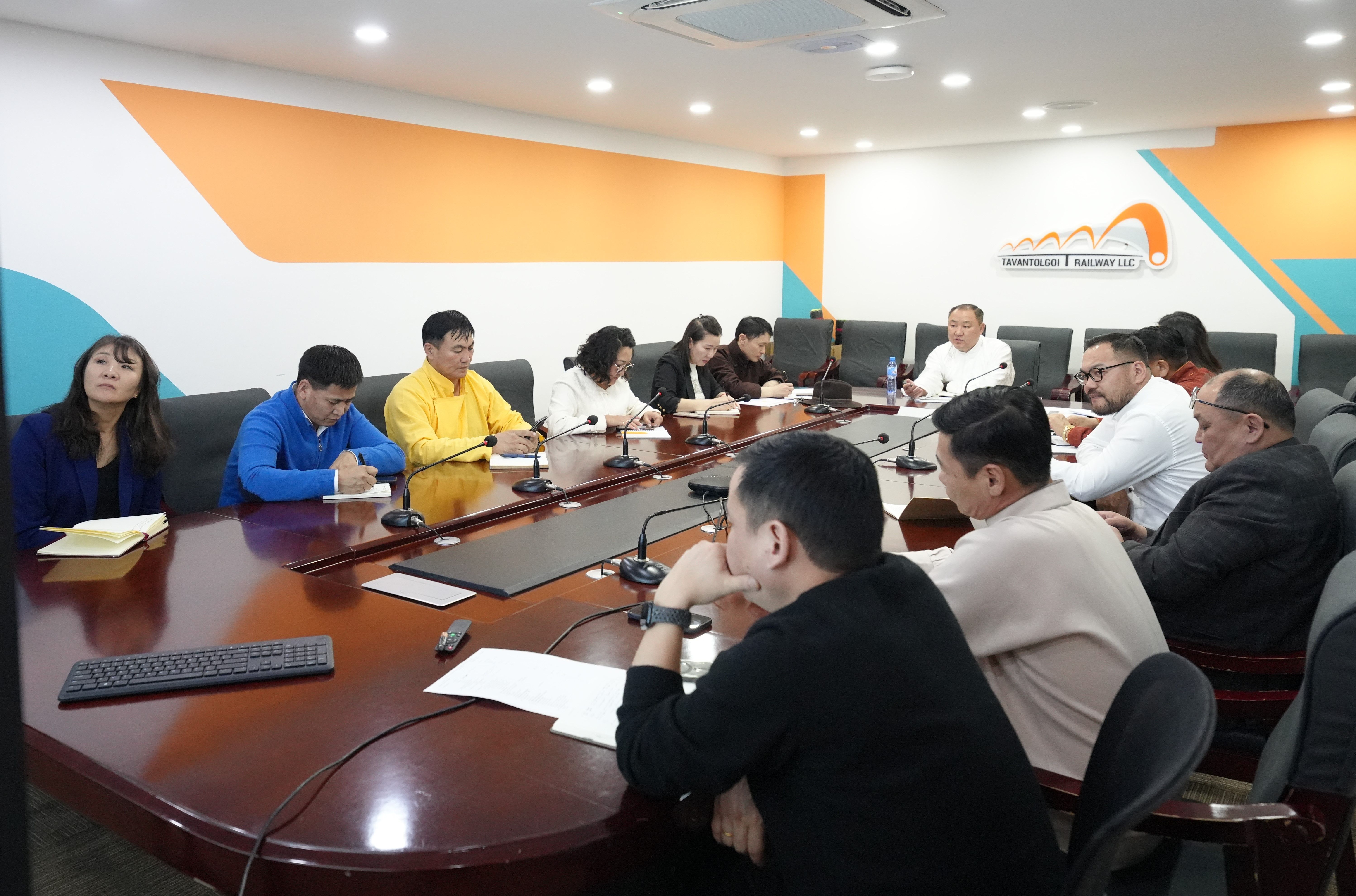 ГАШУУНСУХАЙТ-ГАНЦМОД БООМТЫН ХИЛ ДАМНАСАН ТӨМӨР ЗАМЫН 2026 ОНЫ БАРИЛГЫН АЖЛЫГ ЭХЛҮҮЛЭХТЭЙ ХОЛБООТОЙ БЭЛТГЭЛ АЖЛЫГ ХАНГУУЛАХ ҮҮРЭГ ӨГЛӨӨ