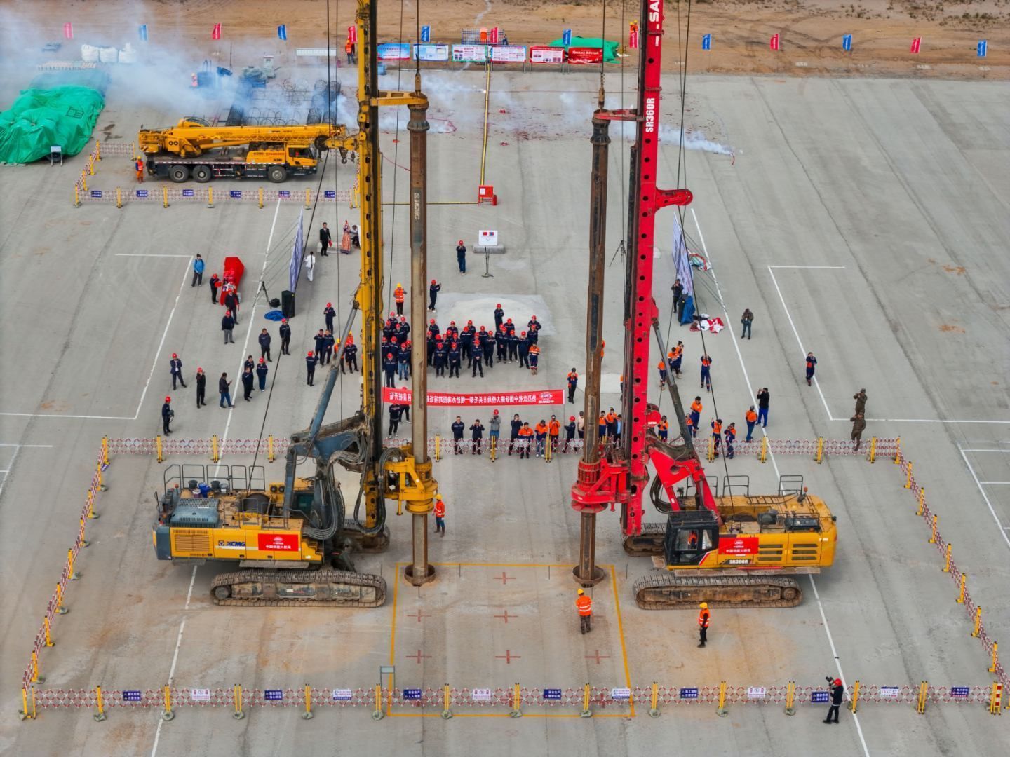 МОНГОЛ УЛС, БНХАУ-ЫН ГАШУУНСУХАЙТ–ГАНЦМОД БООМТЫН ХИЛ ДАМНАСАН ТӨМӨР ЗАМЫН БҮТЭЭН БАЙГУУЛАЛТЫН БАРИЛГЫН АЖЛЫГ ЭХЛҮҮЛЛЭЭ